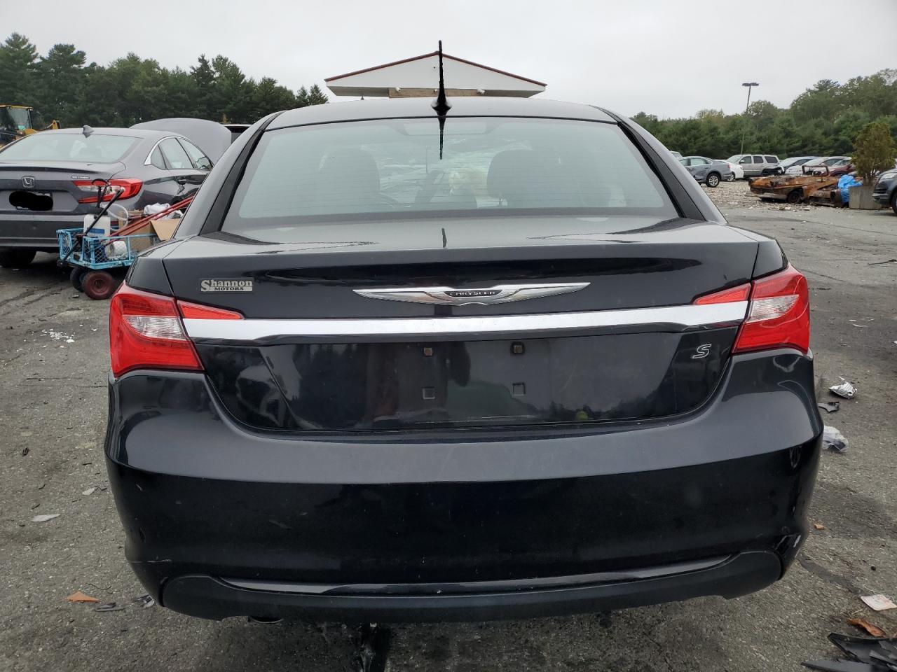 1C3BC8FGXBN614714 2011 Chrysler 200 S