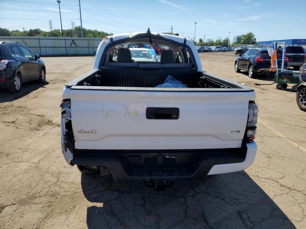 2023 Toyota Tacoma Double Cab VIN: 3TMCZ5AN6PM648833 Lot: 69935464