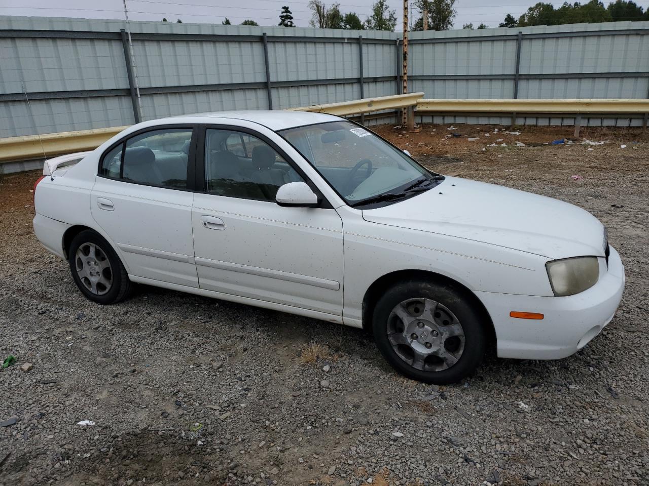 KMHDN45D82U245688 2002 Hyundai Elantra Gls