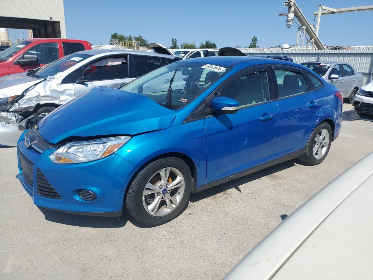 VIN 1FADP3F27EL218648 2014 FORD FOCUS no.1