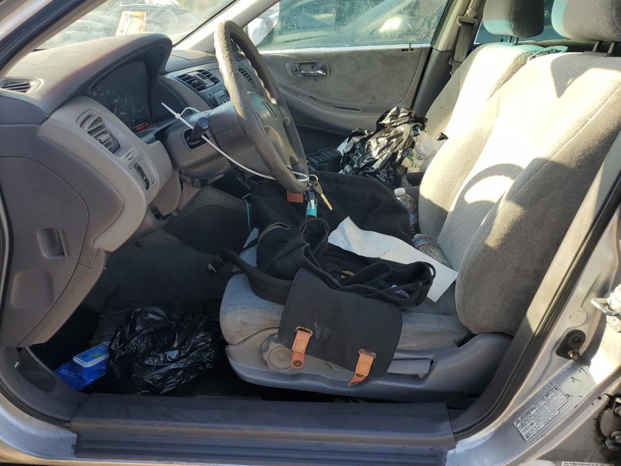 2001 Honda Accord - Image 7