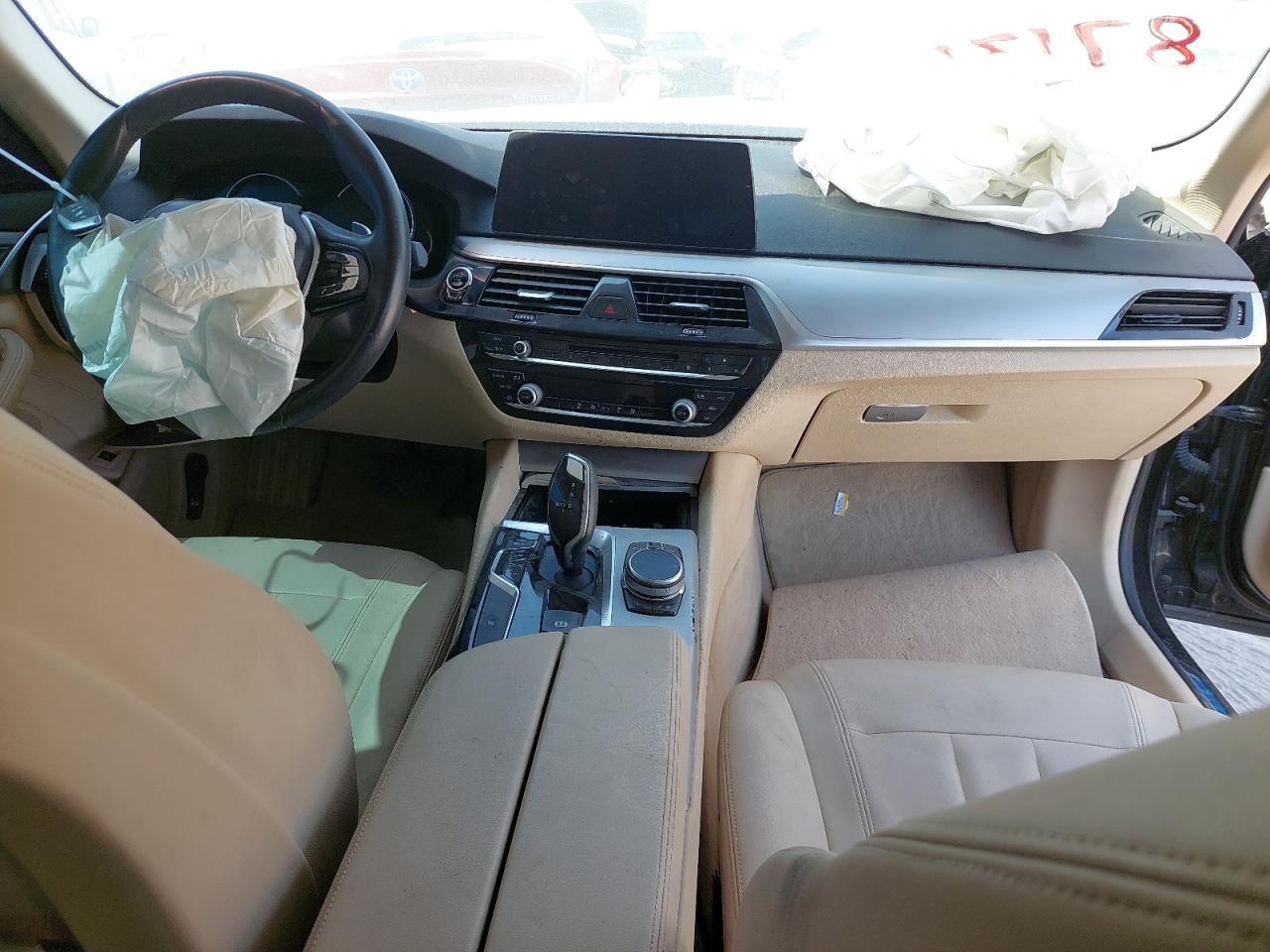 WBAJA1106JBH85118 - 2018 Bmw 520I - #72297034