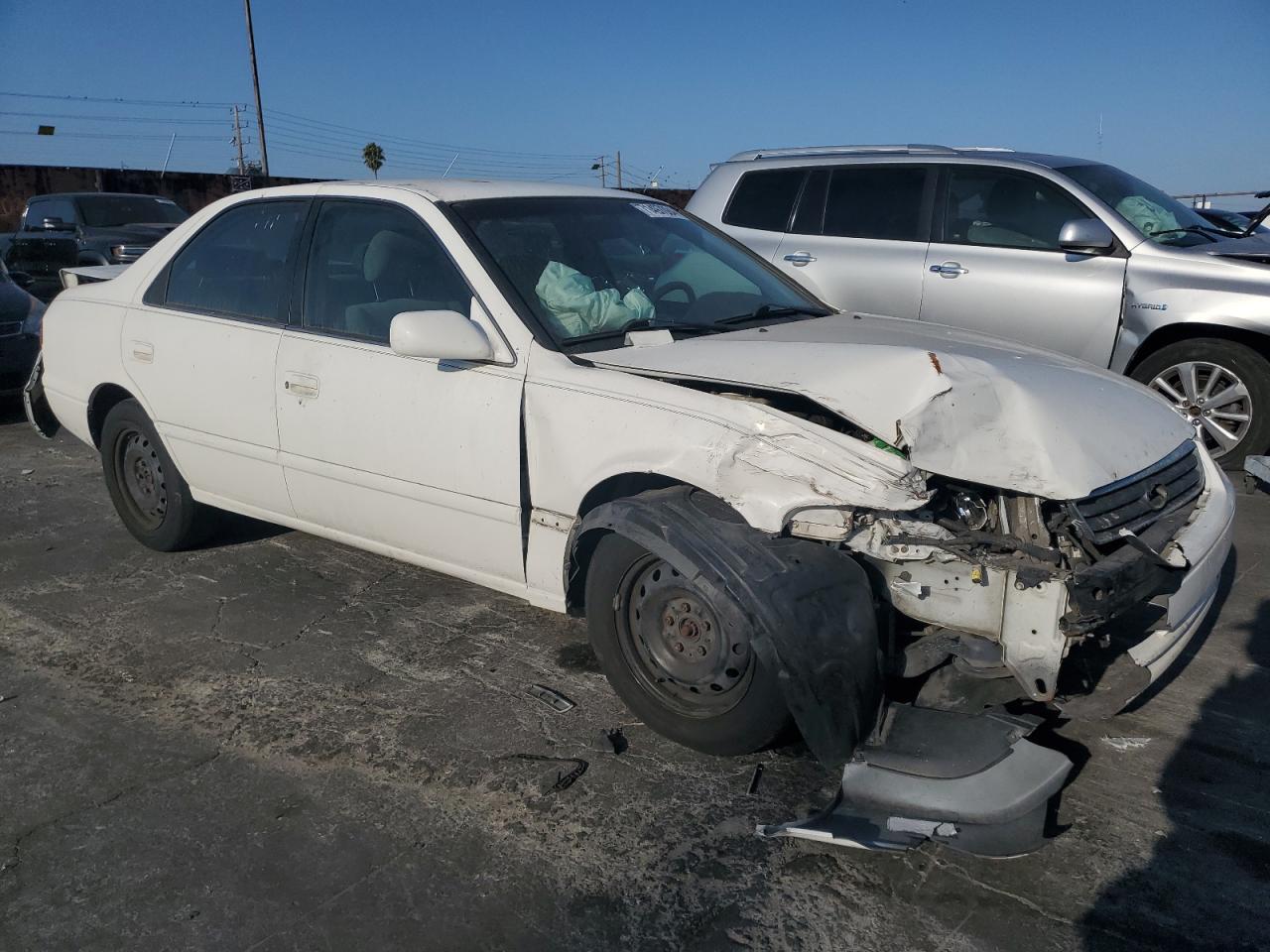 2001 Toyota Camry - Image 4