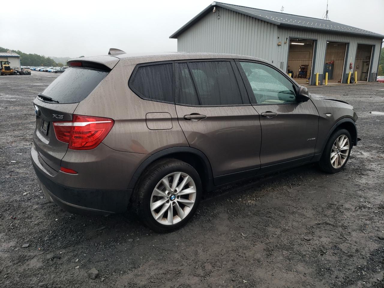 VIN 5UXWX9C57E0D28610 2014 BMW X3 no.3