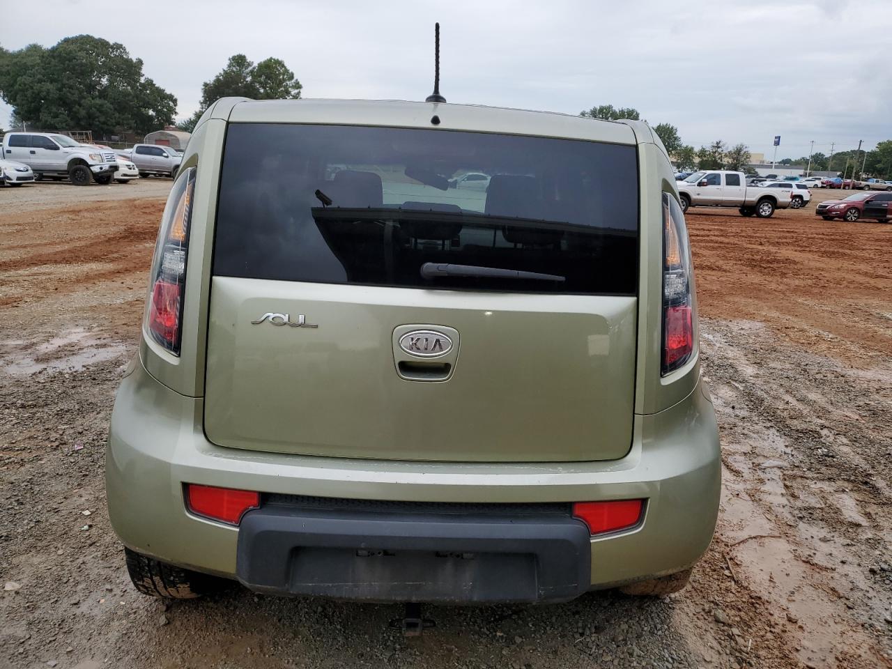 KNDJT2A21A7104156 2010 Kia Soul +