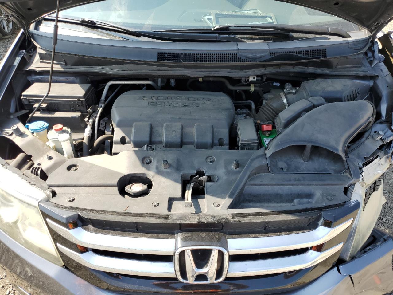 5FNRL5H33GB158659 2016 Honda Odyssey Se