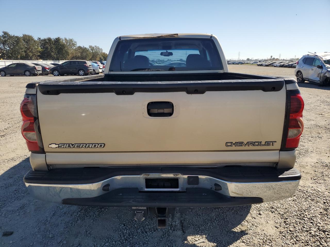 2004 Chevrolet Silverado K1500 VIN: 2GCEK19T241245573 Lot: 72994654