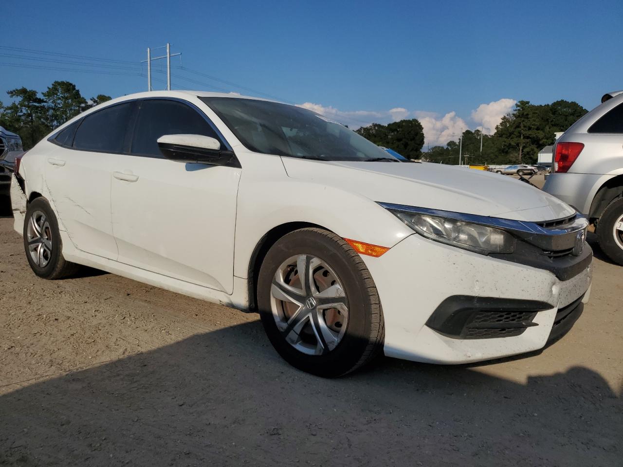 19XFC2F58JE200231 2018 Honda Civic Lx