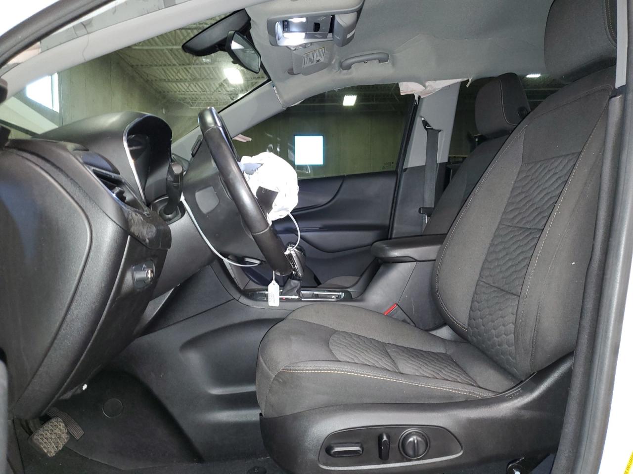 2019 Chevrolet Equinox - Image 7