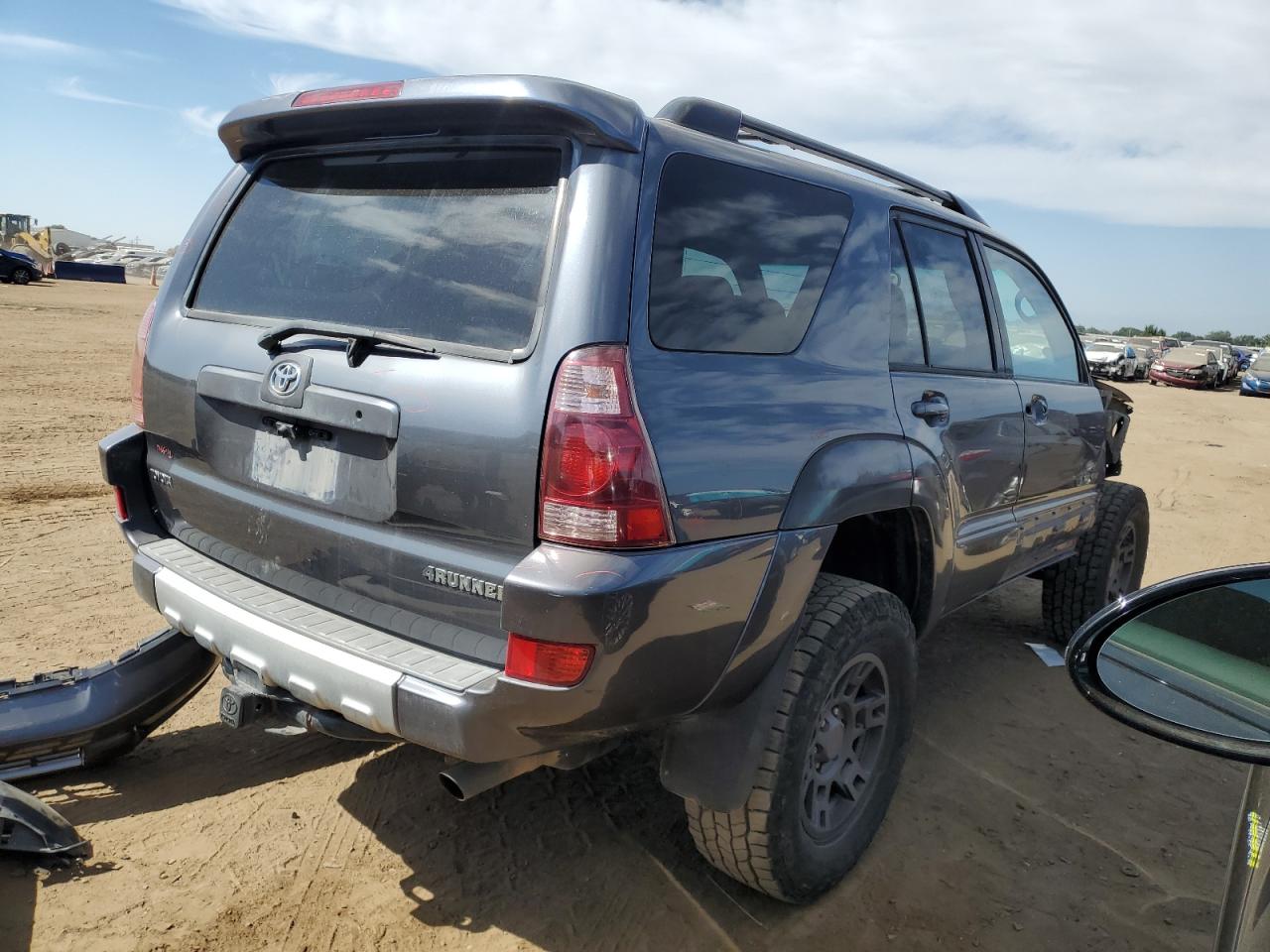 2004 Toyota 4Runner - Image 3