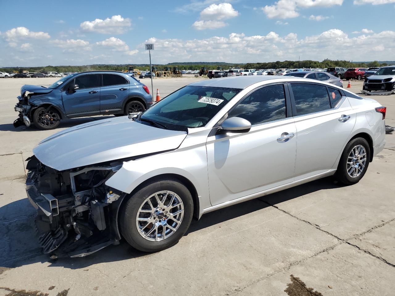 1N4BL4BV6LC210885 2020 NISSAN ALTIMA - Image 1