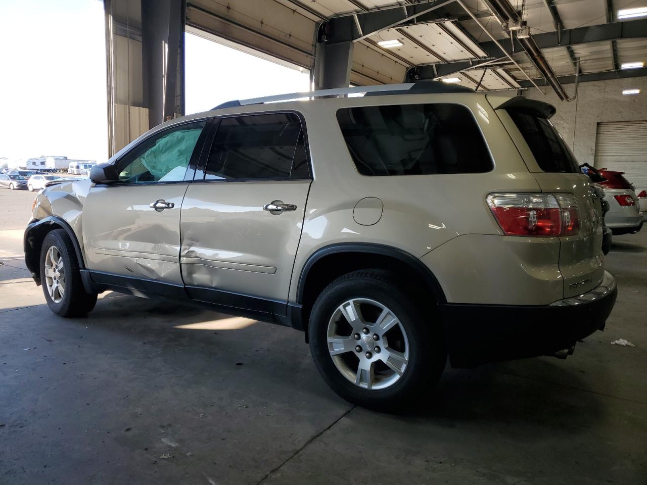 2011 GMC Acadia - Image 2