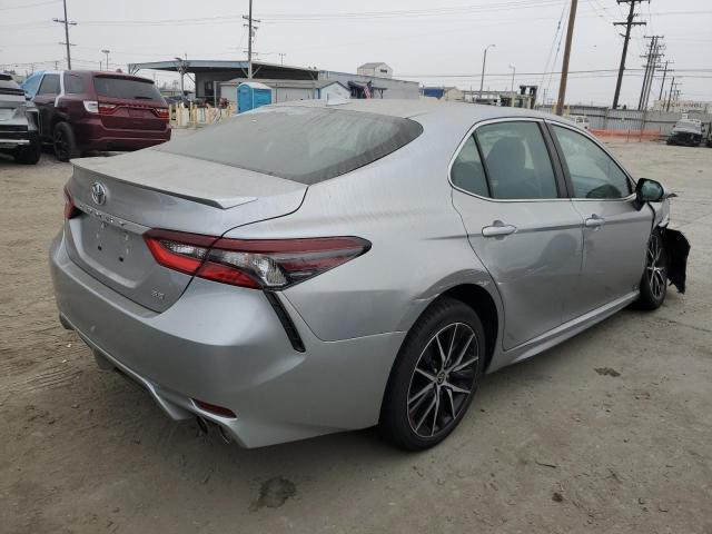 4T1G11AK5NU641125 Toyota Camry SE 3