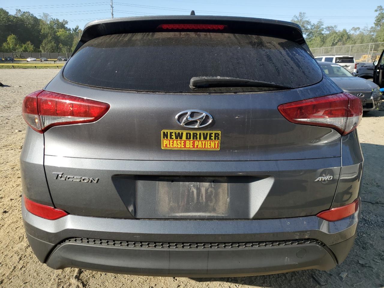 KM8J3CA41JU646068 2018 Hyundai Tucson Sel