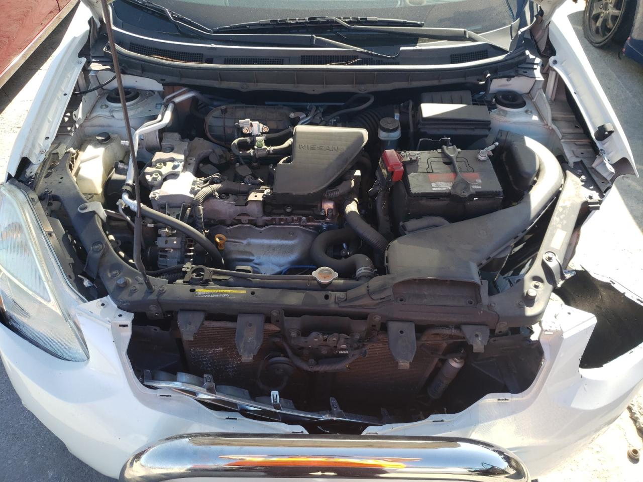 2015 Nissan Rogue - Image 13
