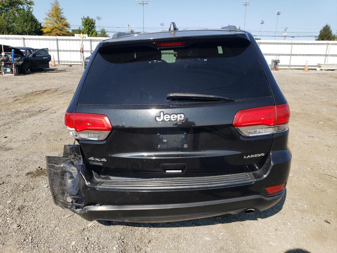 1C4RJFAGXEC372051 2014 Jeep Grand Cherokee Laredo