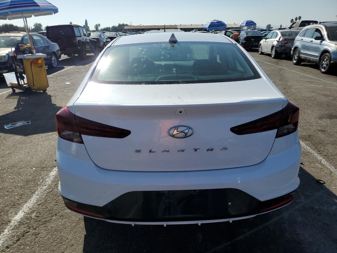 2020 Hyundai Elantra - Image 6