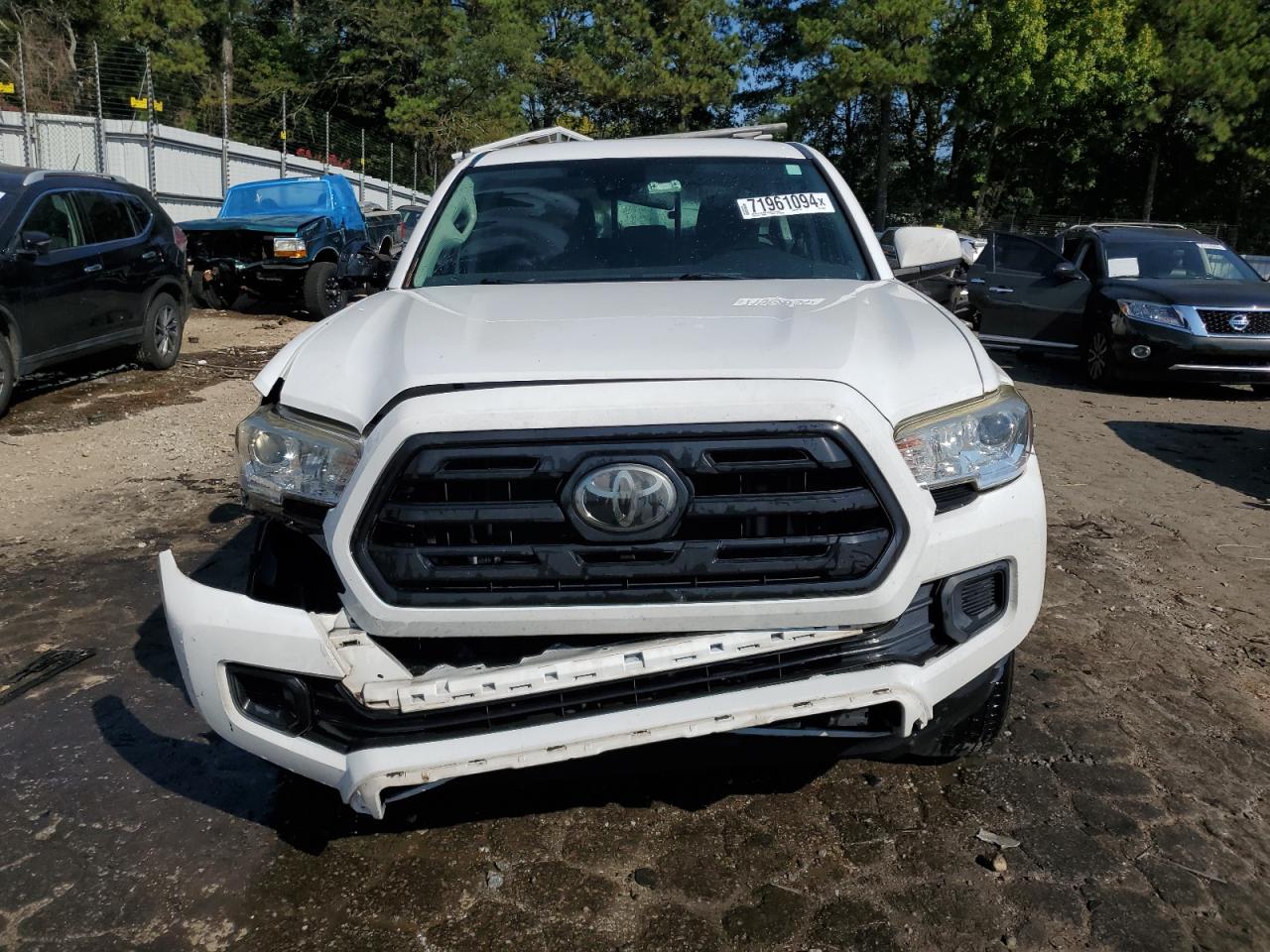 2018 Toyota Tacoma - Image 5
