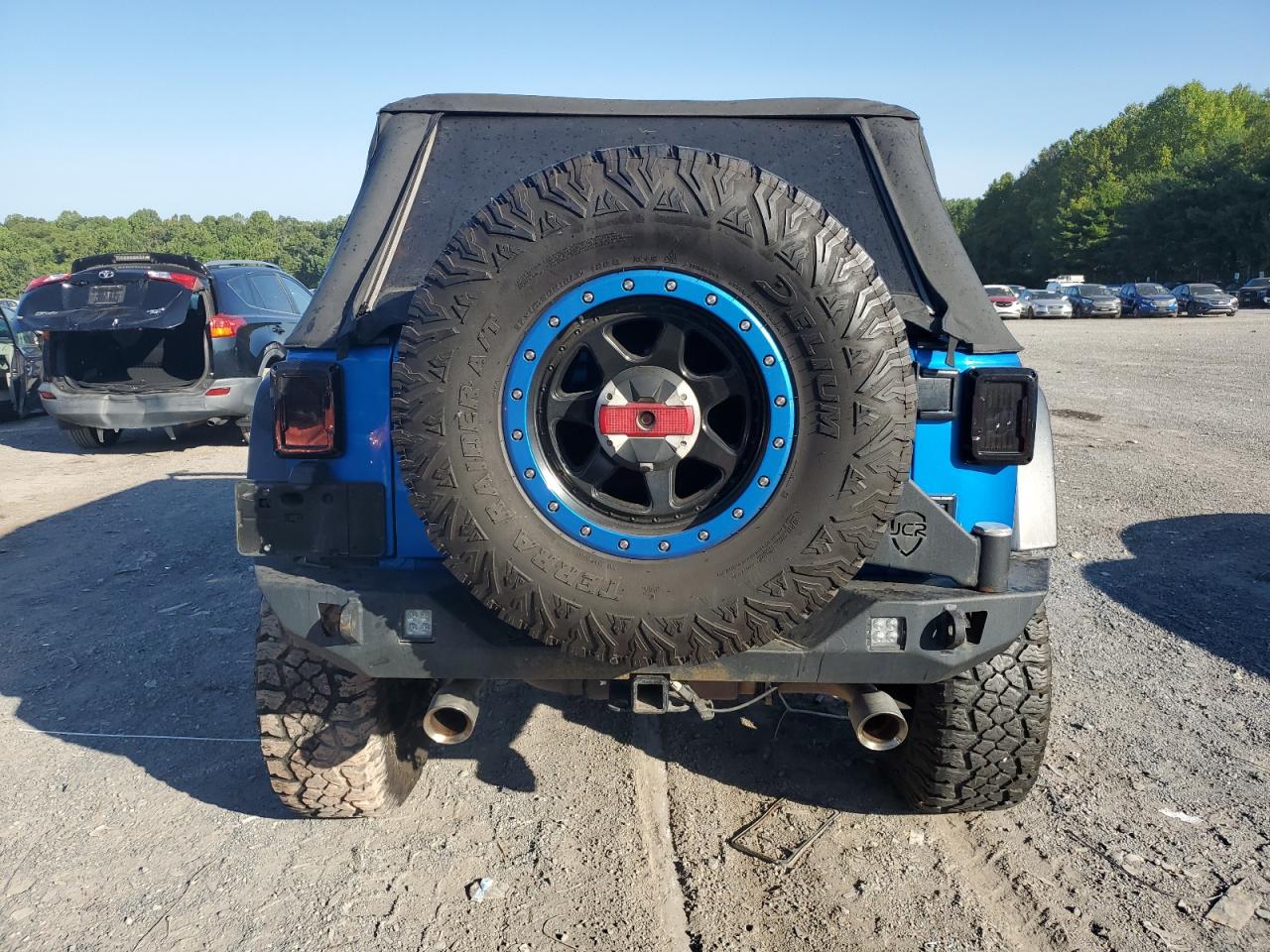 1C4BJWFG3FL767328 2015 Jeep Wrangler Unlimited Rubicon