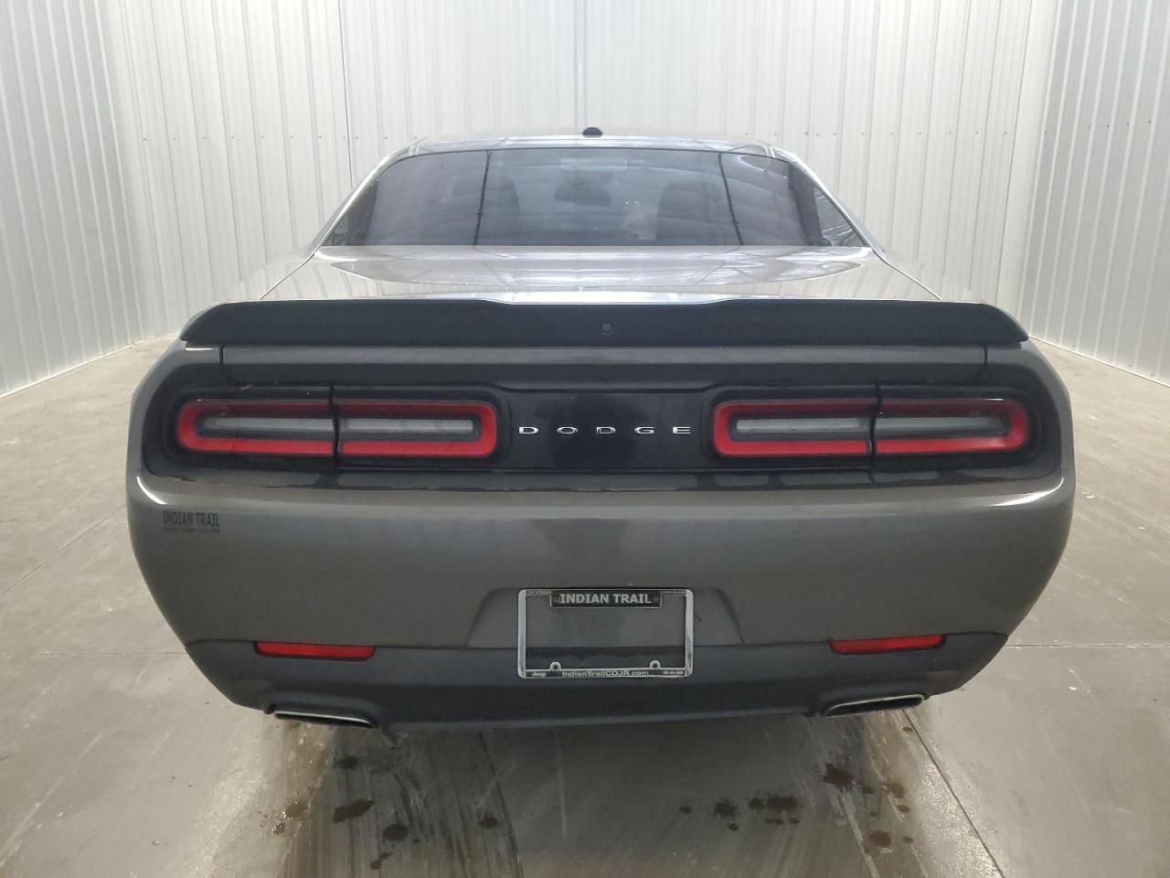 2C3CDZAG2JH153286 2018 Dodge Challenger Sxt