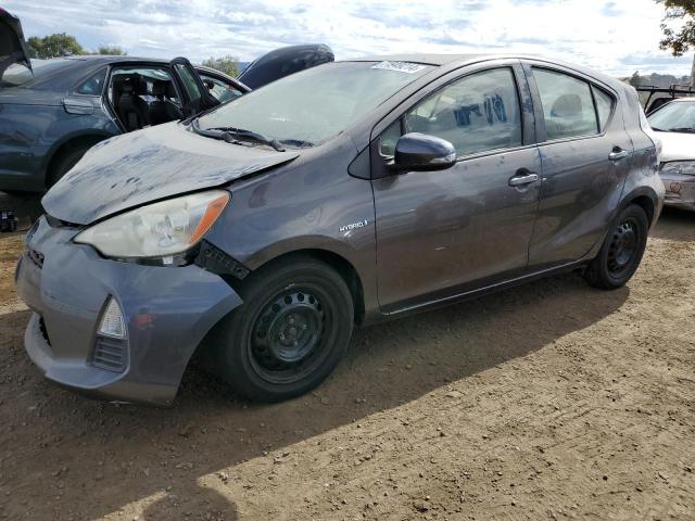 2014 Toyota Prius C 