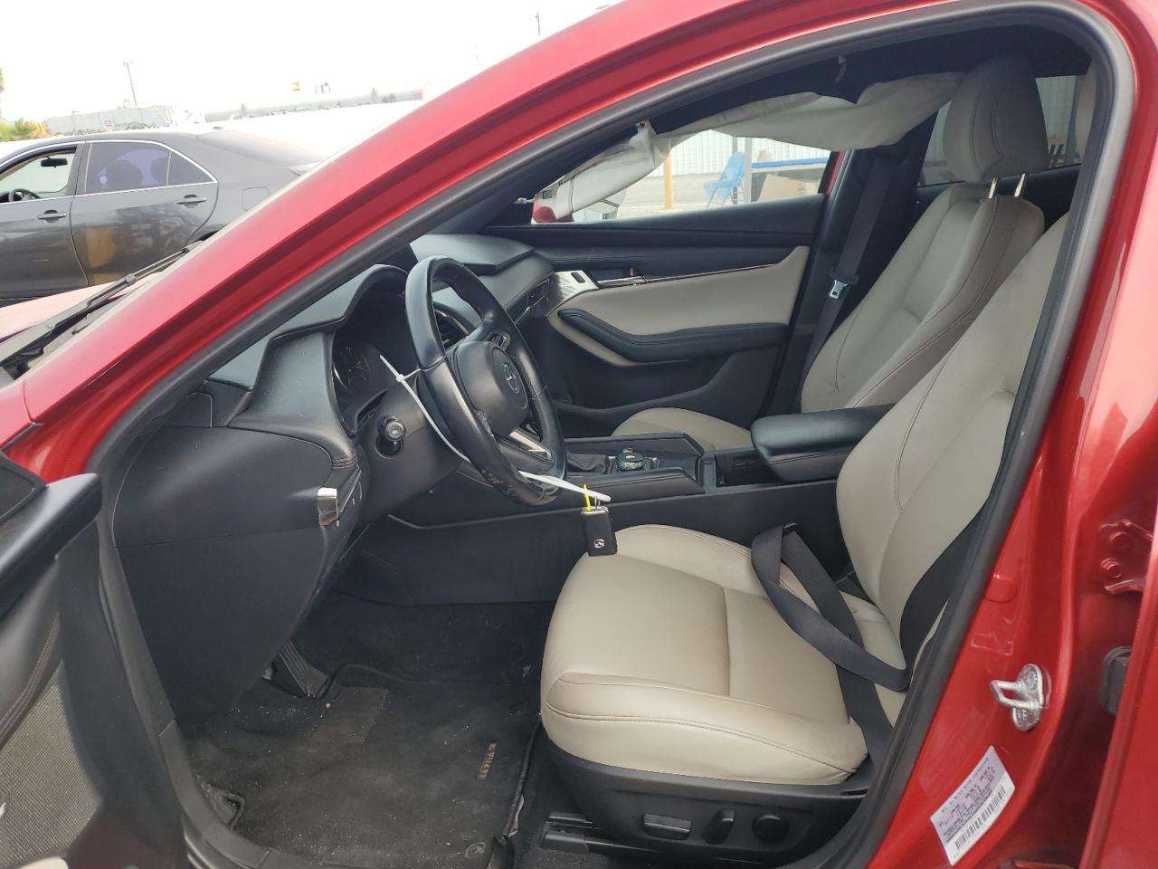 JM1BPAMMXK1139671 2019 Mazda 3 Preferred