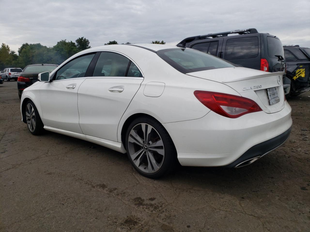 WDDSJ4GB0KN698657 2019 MERCEDES-BENZ CLA CLASS - Image 2