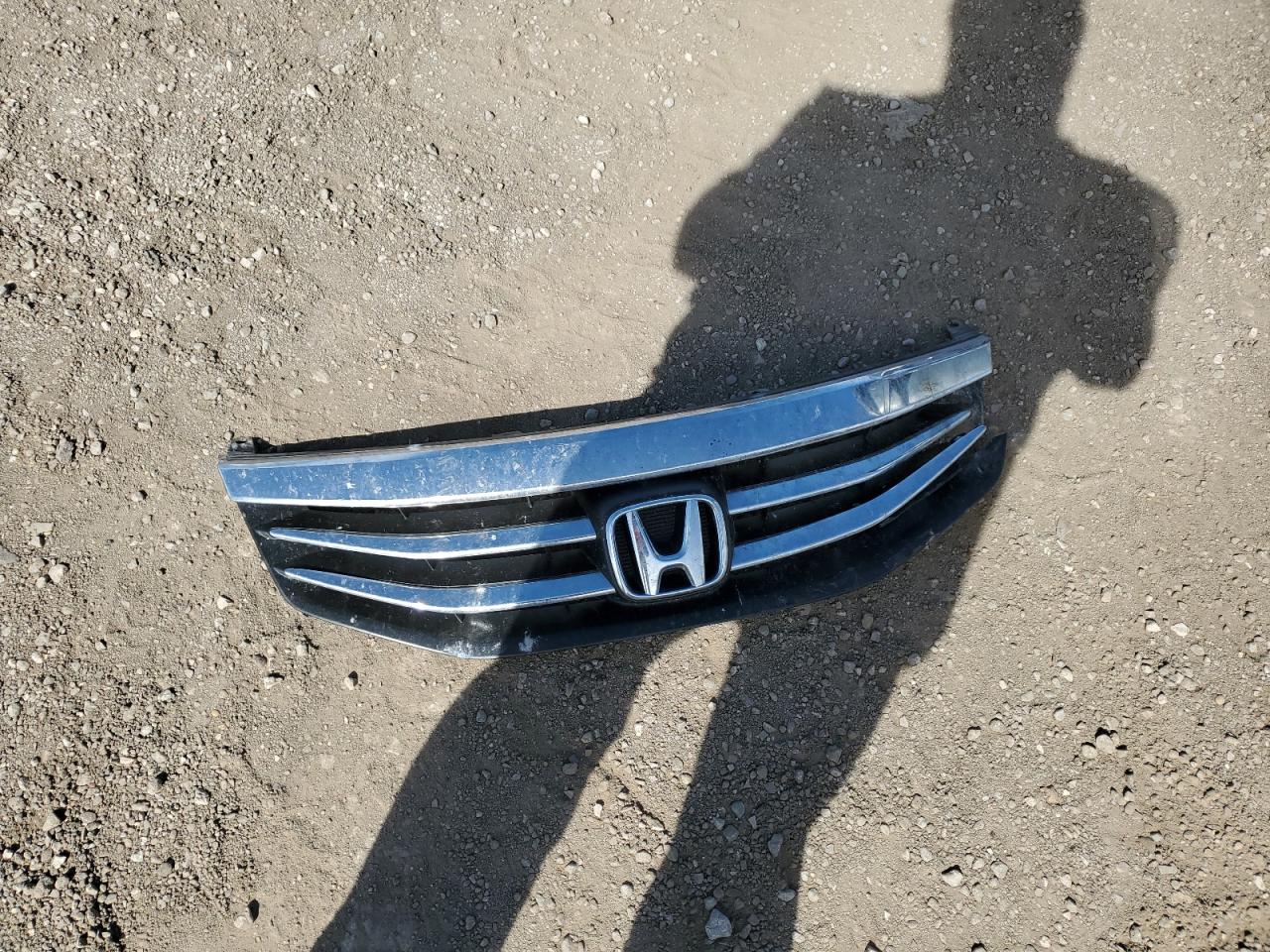 1HGCP2F62CA064802 2012 Honda Accord Se