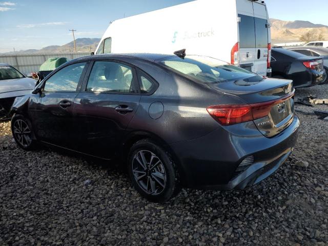 3KPF24AD4RE725084 Kia Forte LX 2