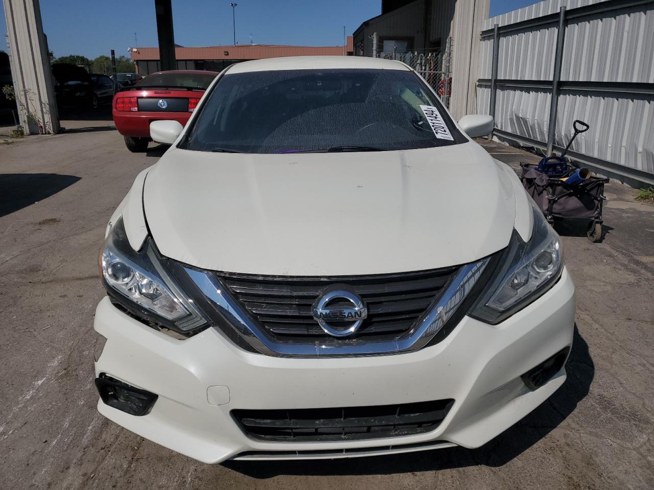 2016 Nissan Altima - Image 5
