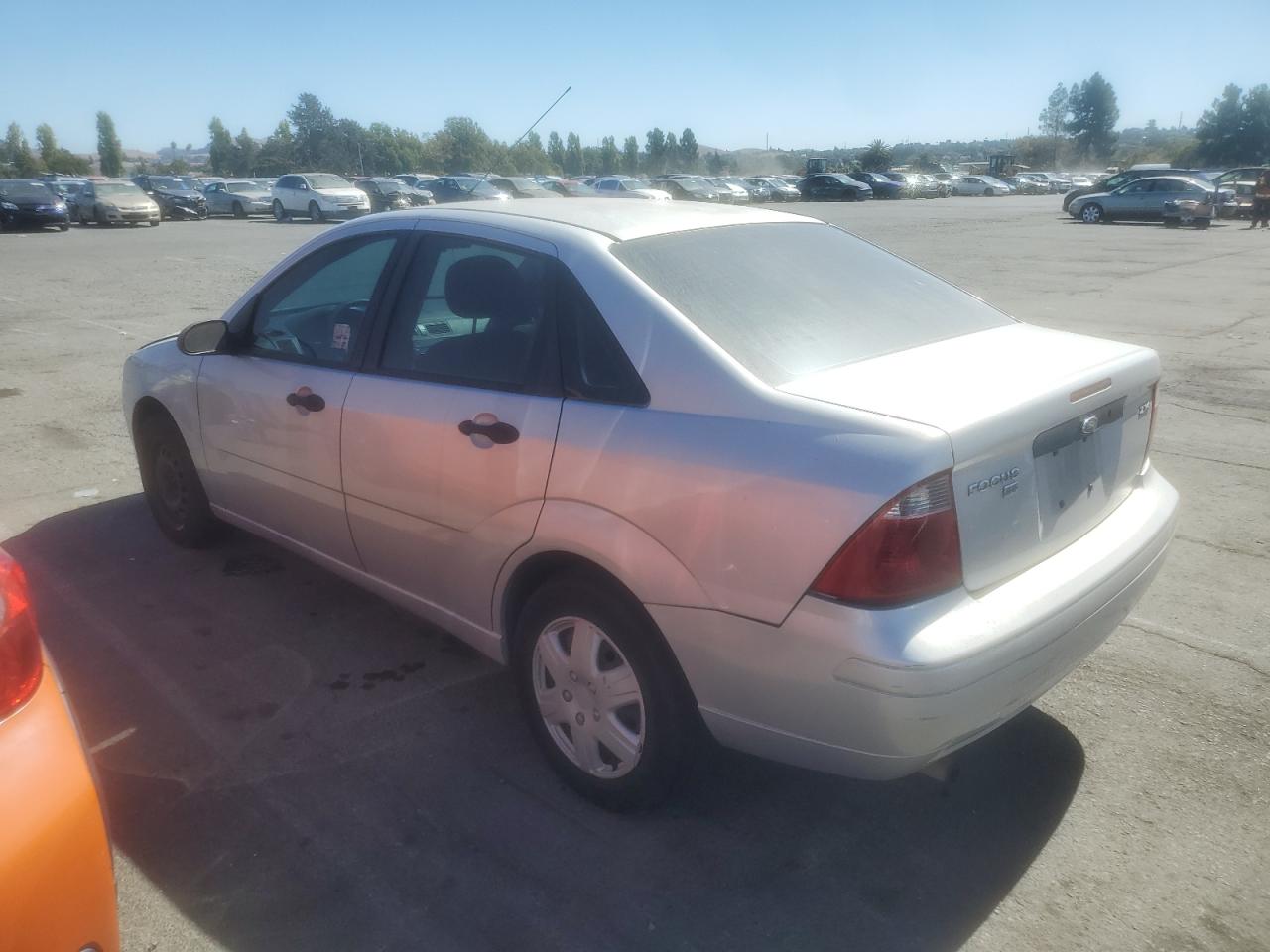 2006 Ford Focus - Image 2