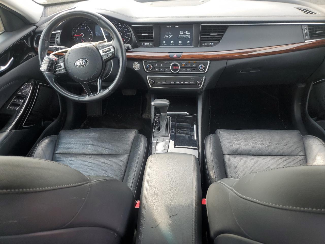 KNALB4J11K5171820 2019 Kia Cadenza Premium