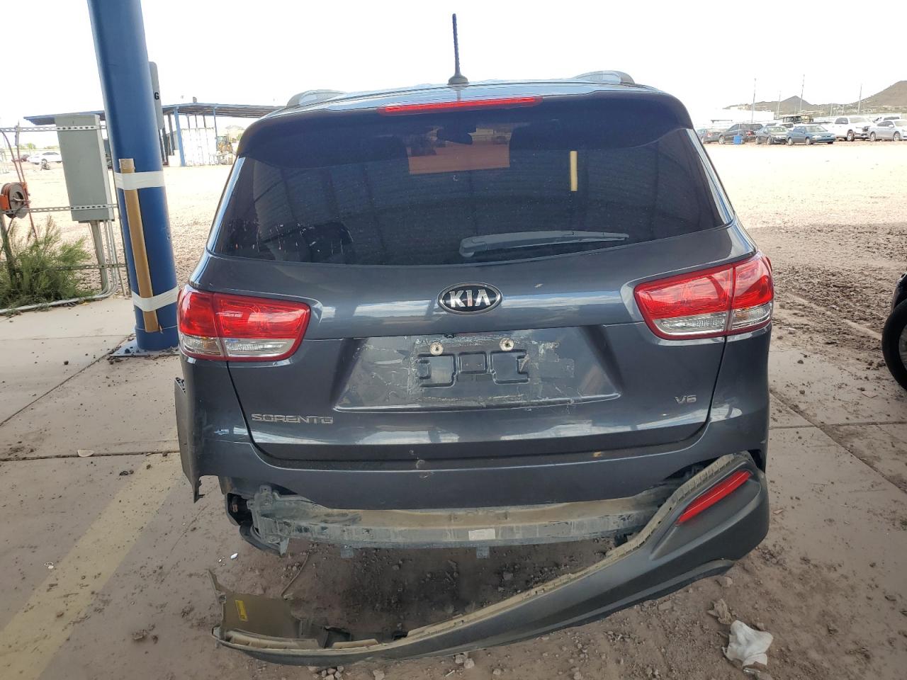 2017 Kia Sorento Lx VIN: 5XYPG4A5XHG311064 Lot: 71868464