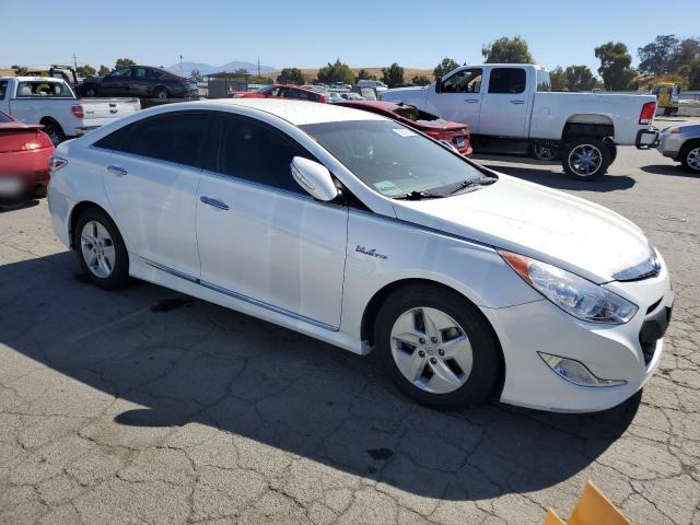 Sedans HYUNDAI SONATA 2012 White