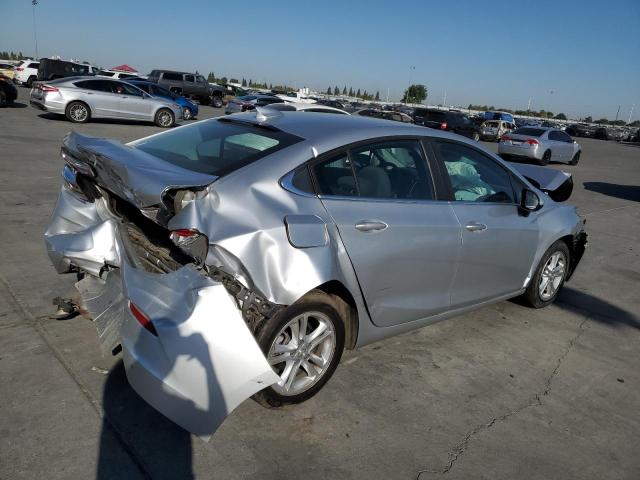  CHEVROLET CRUZE 2018 Srebrny