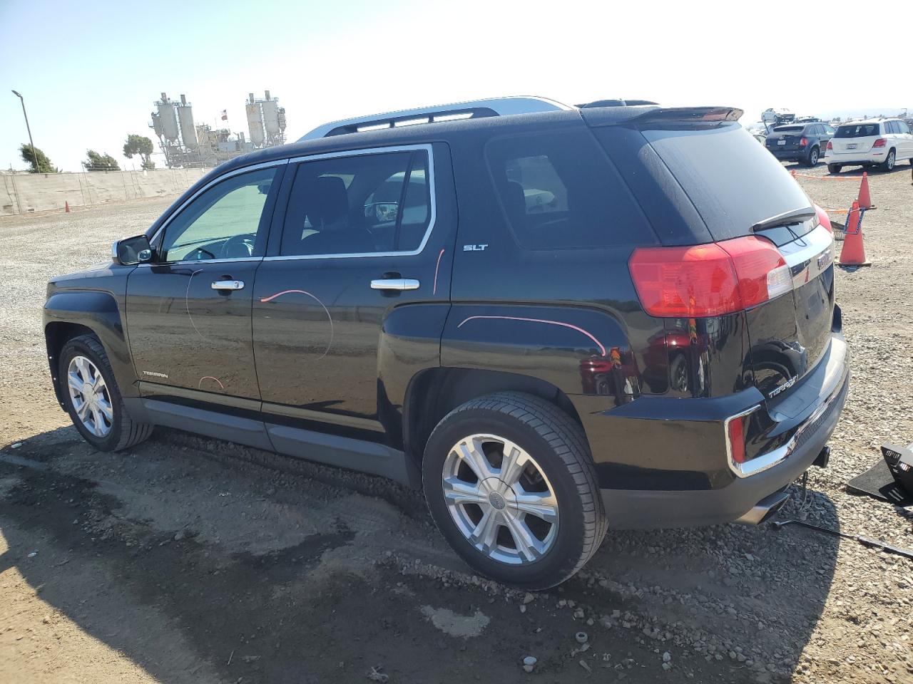 2GKFLPE33G6211342 2016 GMC Terrain Slt