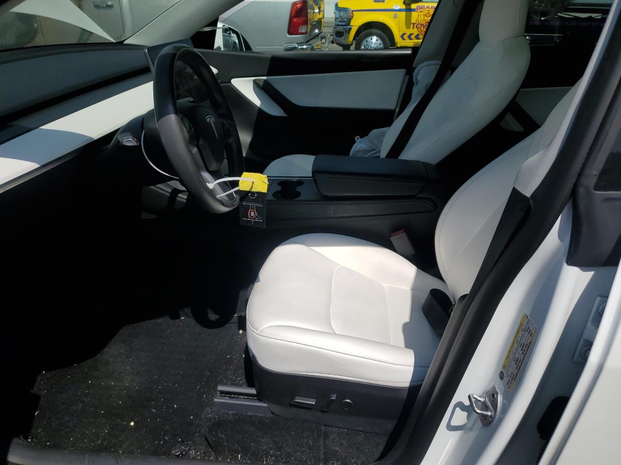 5YJYGDEE6MF271906 2021 Tesla Model Y