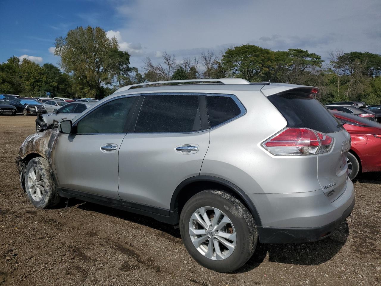 5N1AT2MV1GC895337 2016 NISSAN ROGUE - Image 2