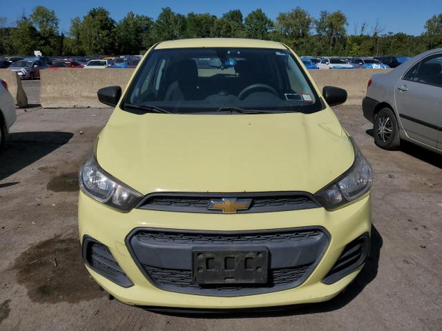 Hatchbacks CHEVROLET SPARK 2017 Yellow