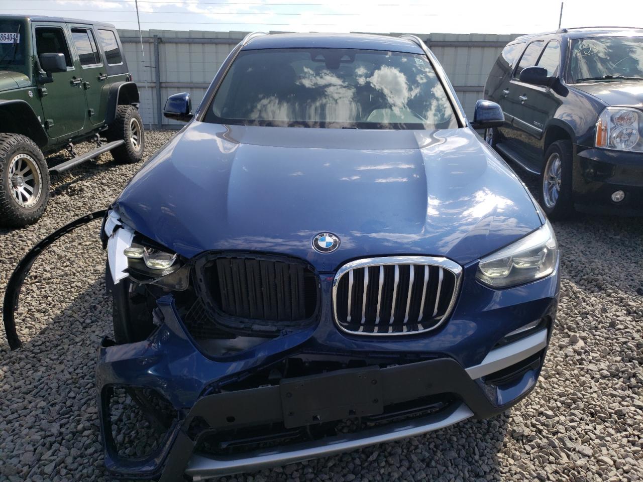 VIN 5UXTR9C55JLD63510 2018 BMW X3 no.5