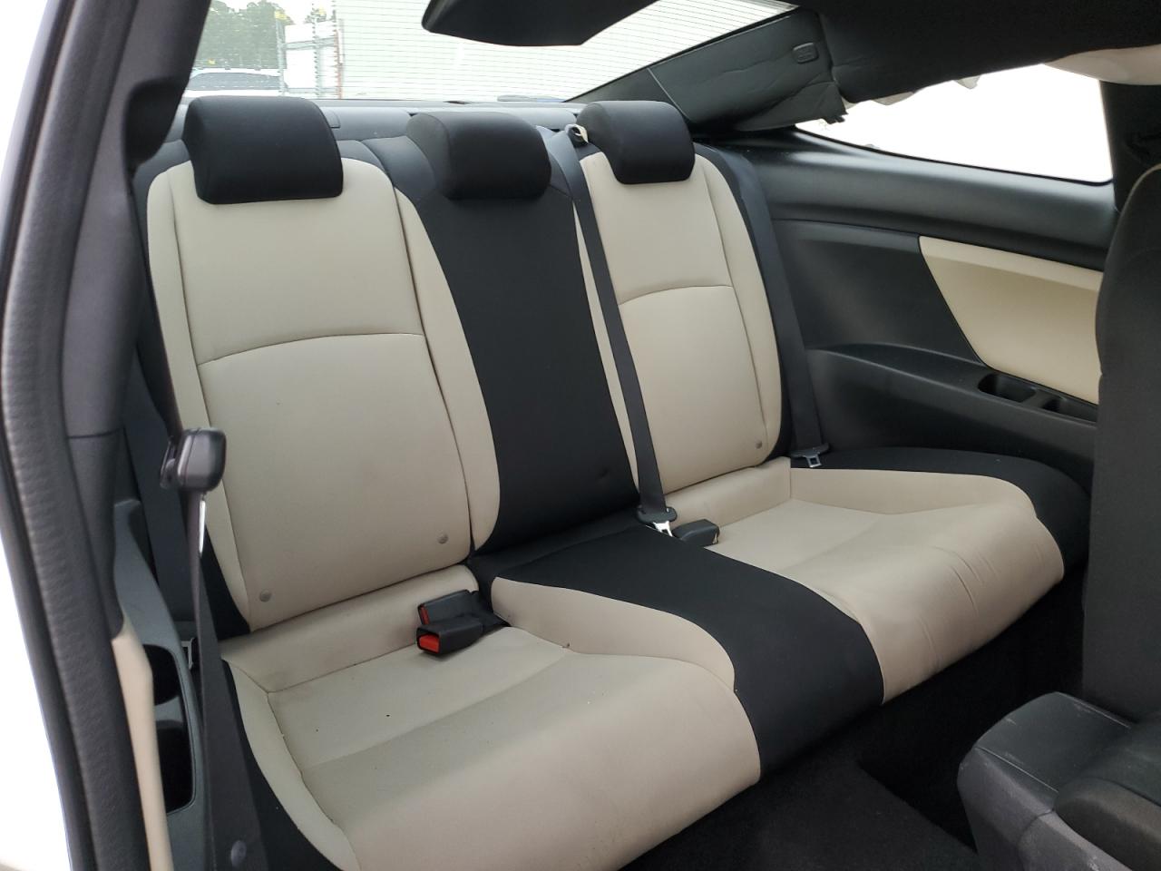 2017 Honda Civic - Image 10