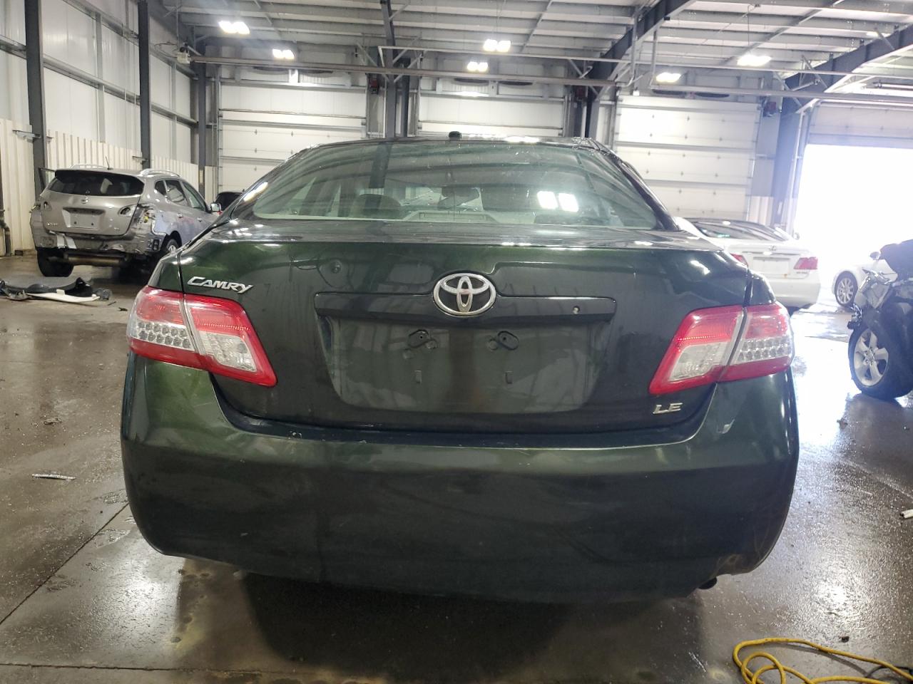 2010 Toyota Camry - Image 6