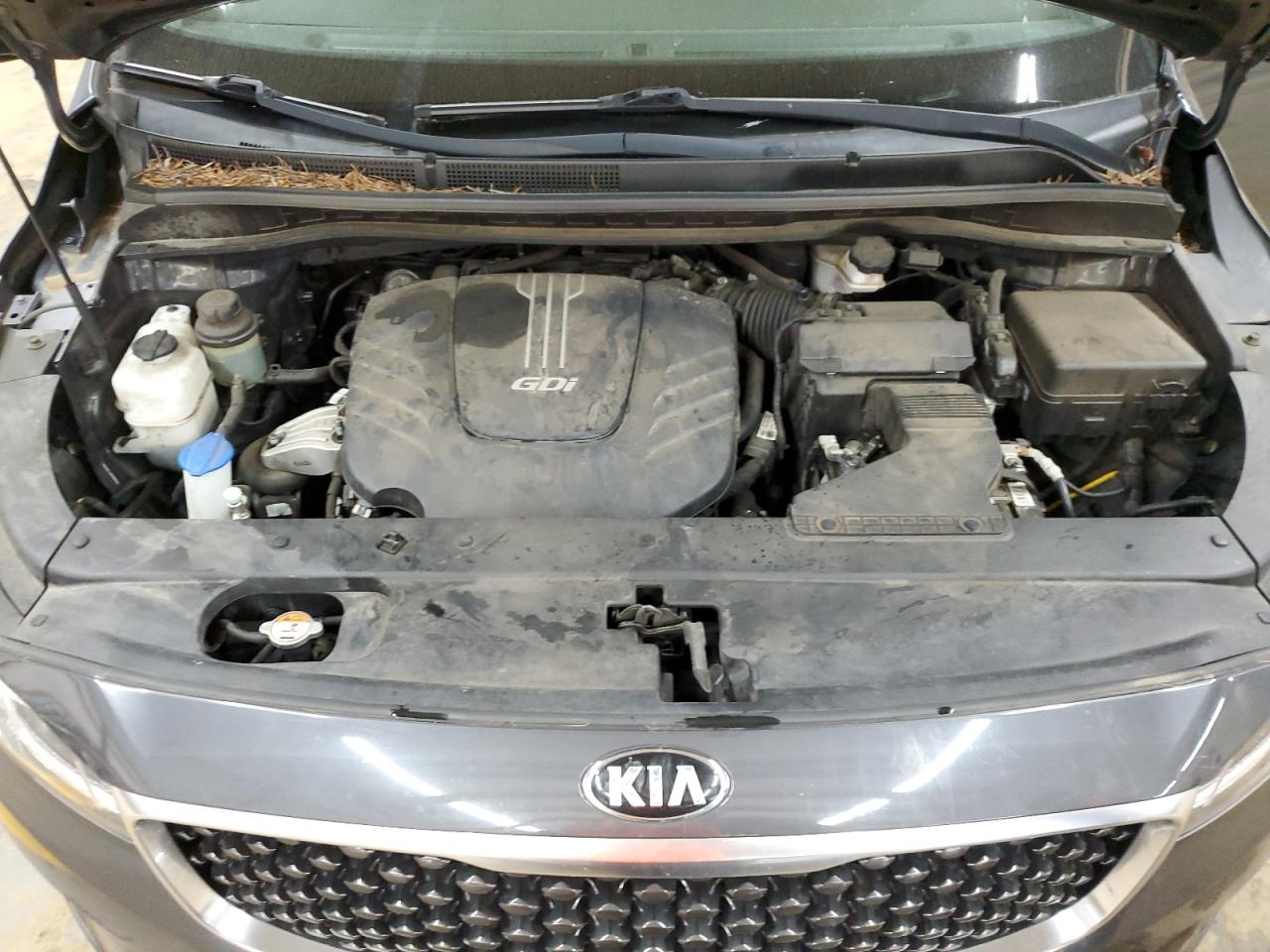 KNDMB5C16J6401189 2018 Kia Sedona Lx