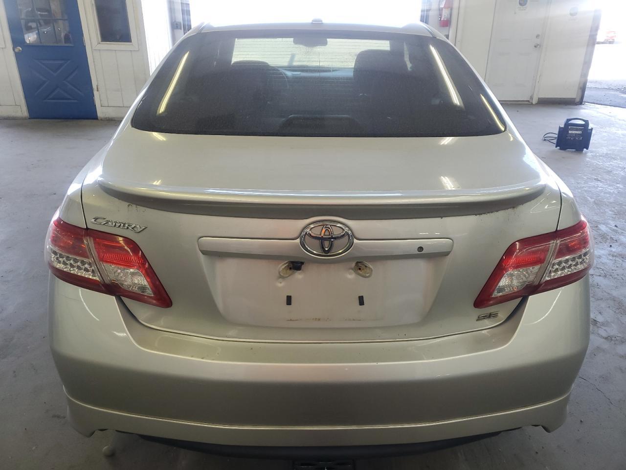 4T1BF3EK5BU156982 2011 Toyota Camry Base