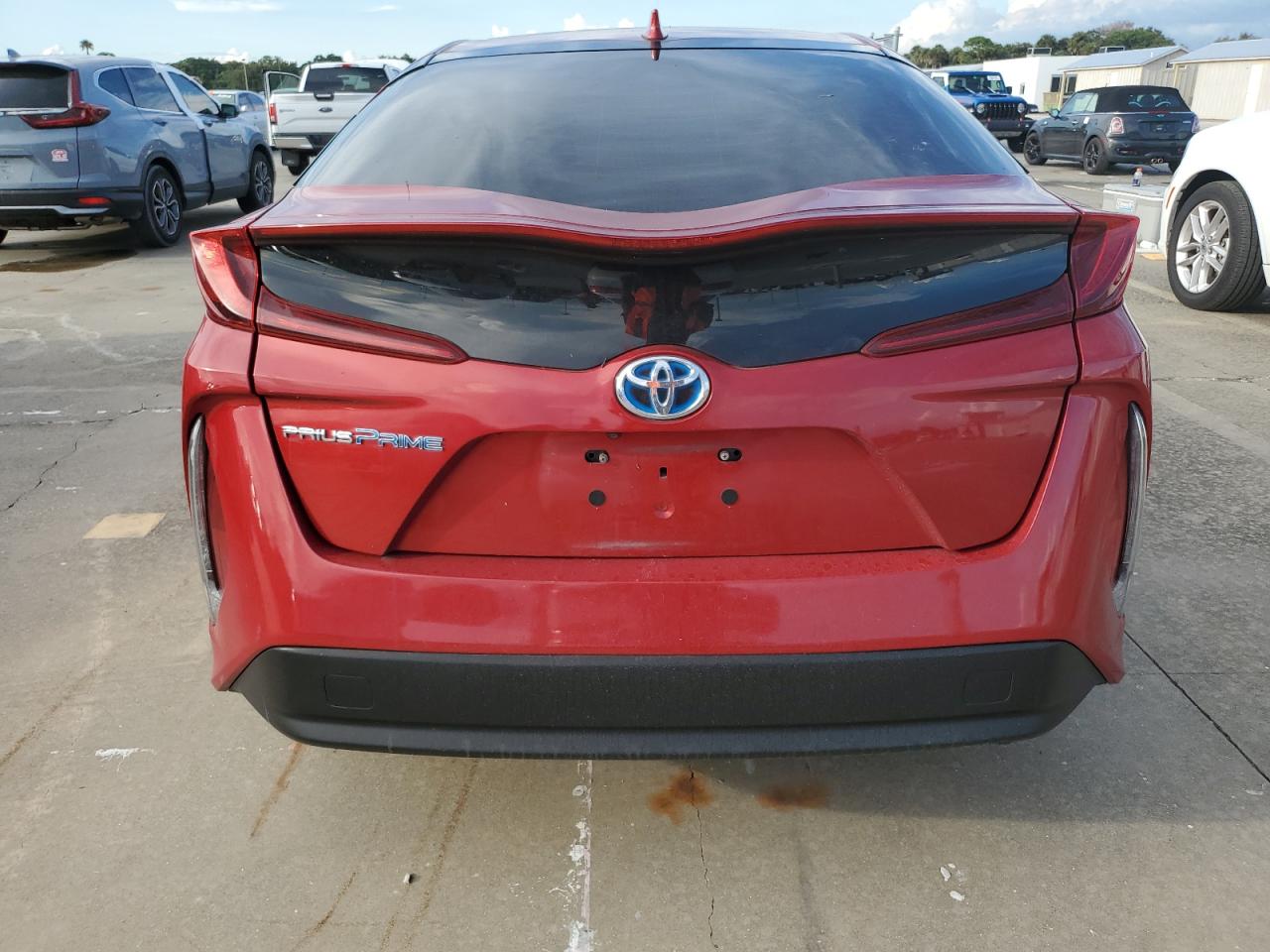 JTDKARFP2H3003667 2017 Toyota Prius Prime