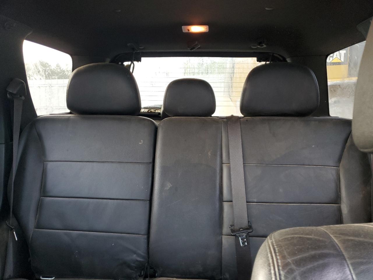 2010 Ford Escape - Image 10