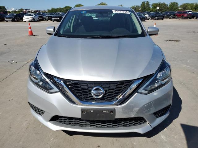  NISSAN SENTRA 2017 Srebrny