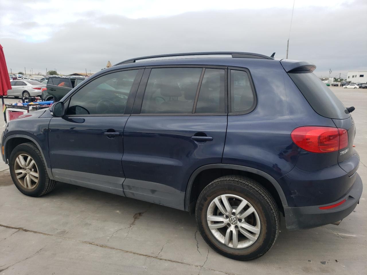 WVGAV7AX5GW600767 2016 VOLKSWAGEN TIGUAN - Image 2