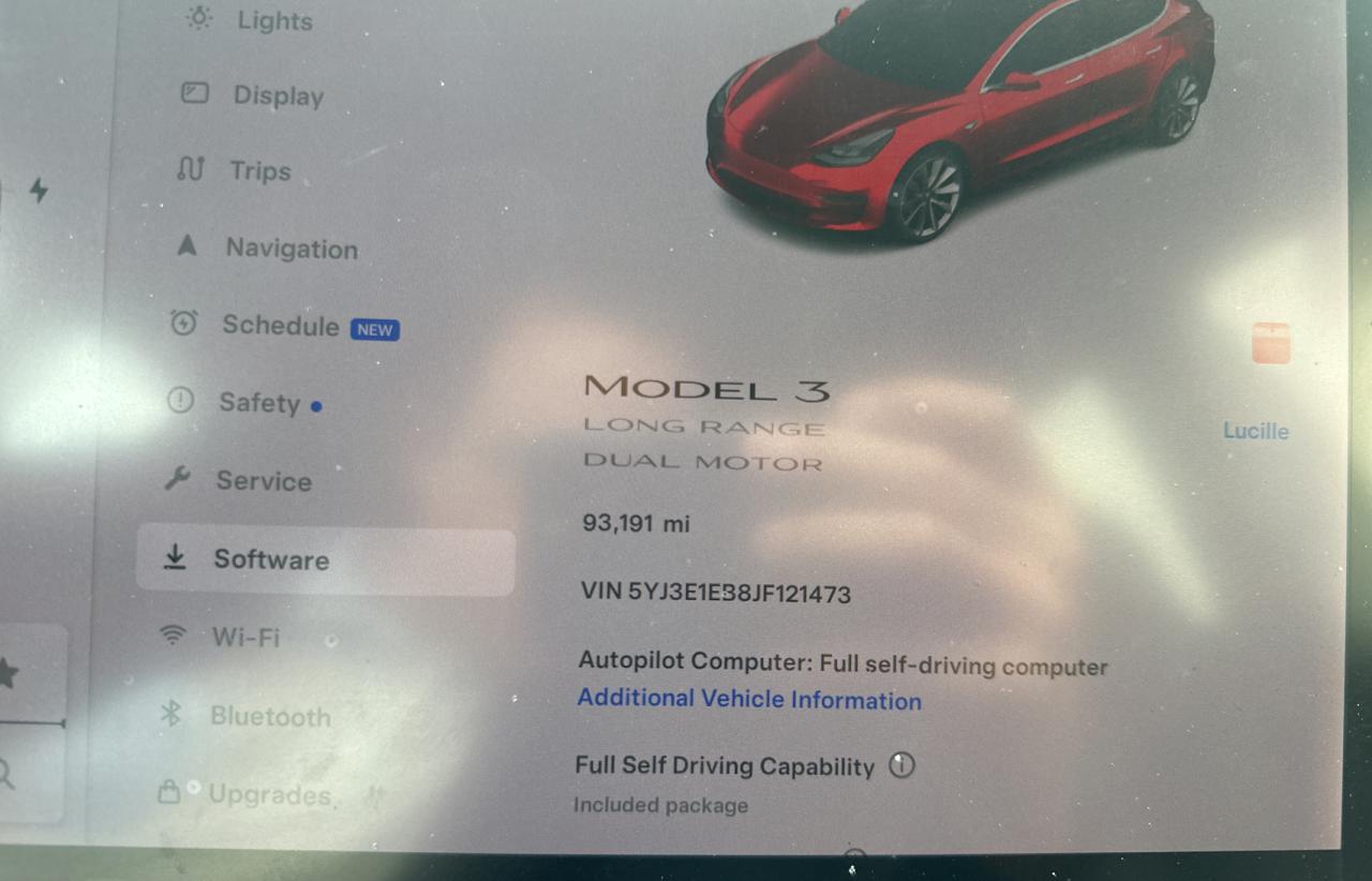 5YJ3E1EB8JF121473 2018 Tesla Model 3