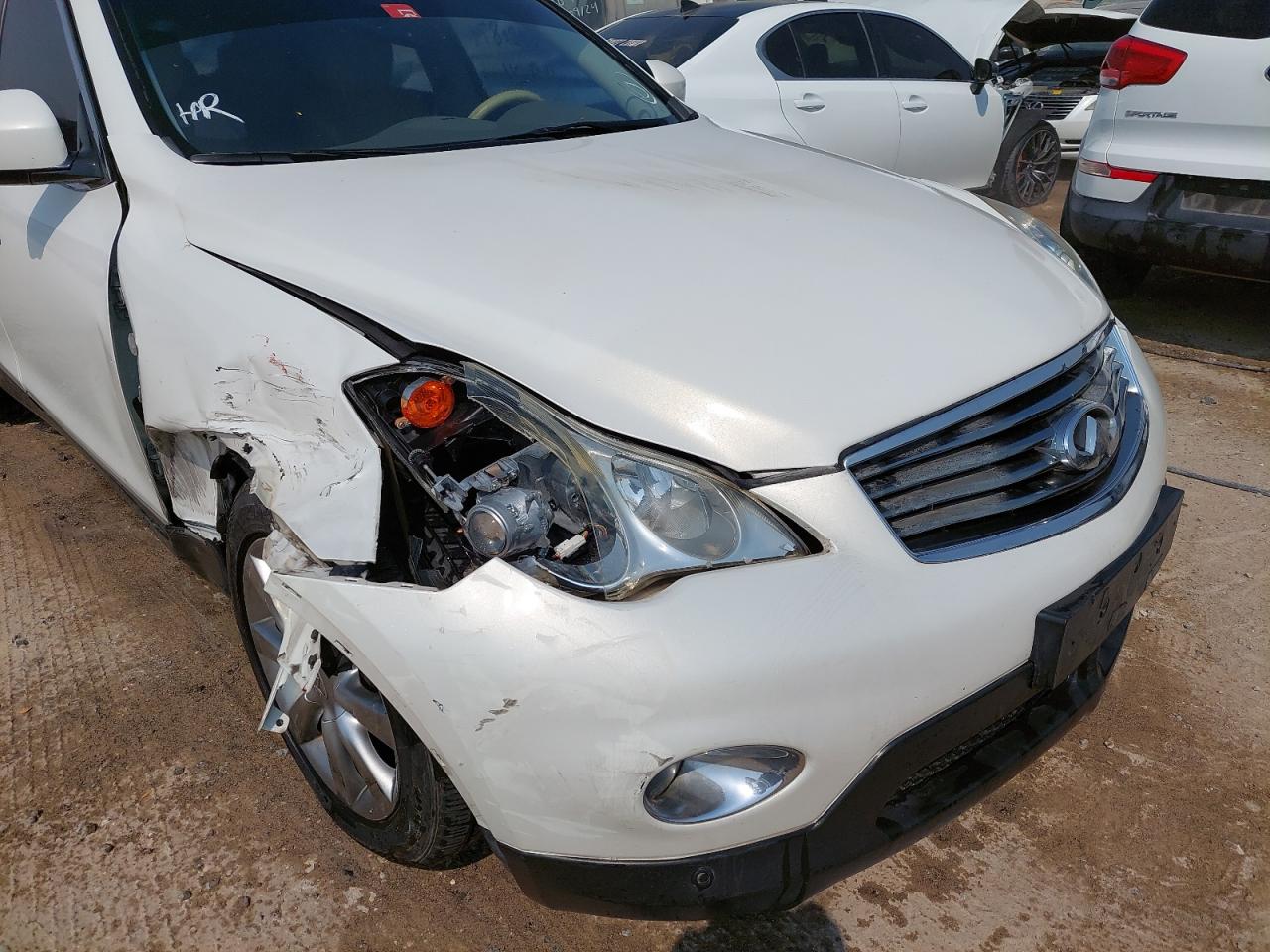 JNRBJ0HR5FM261506 - 2015 INFINITI QX50 - #70120874